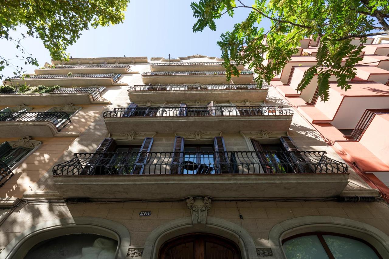 Chic Apartments Барселона Экстерьер фото